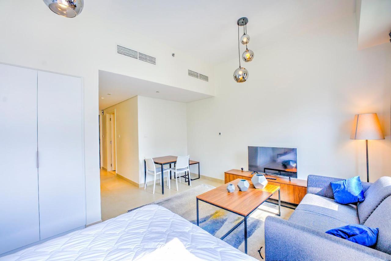 Expo Village Serviced Apartments Dubai Exterior foto